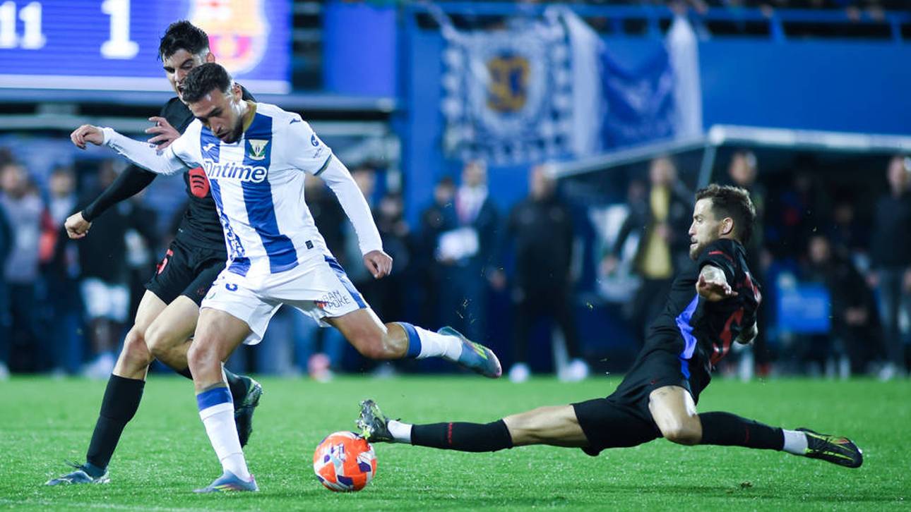 Flick feiert Monster-Grätsche