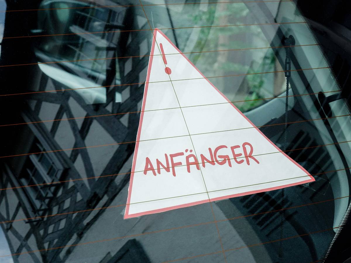 Ratgeber Auto Tipps Fur Fahranfanger Auto Versicherung Strafen