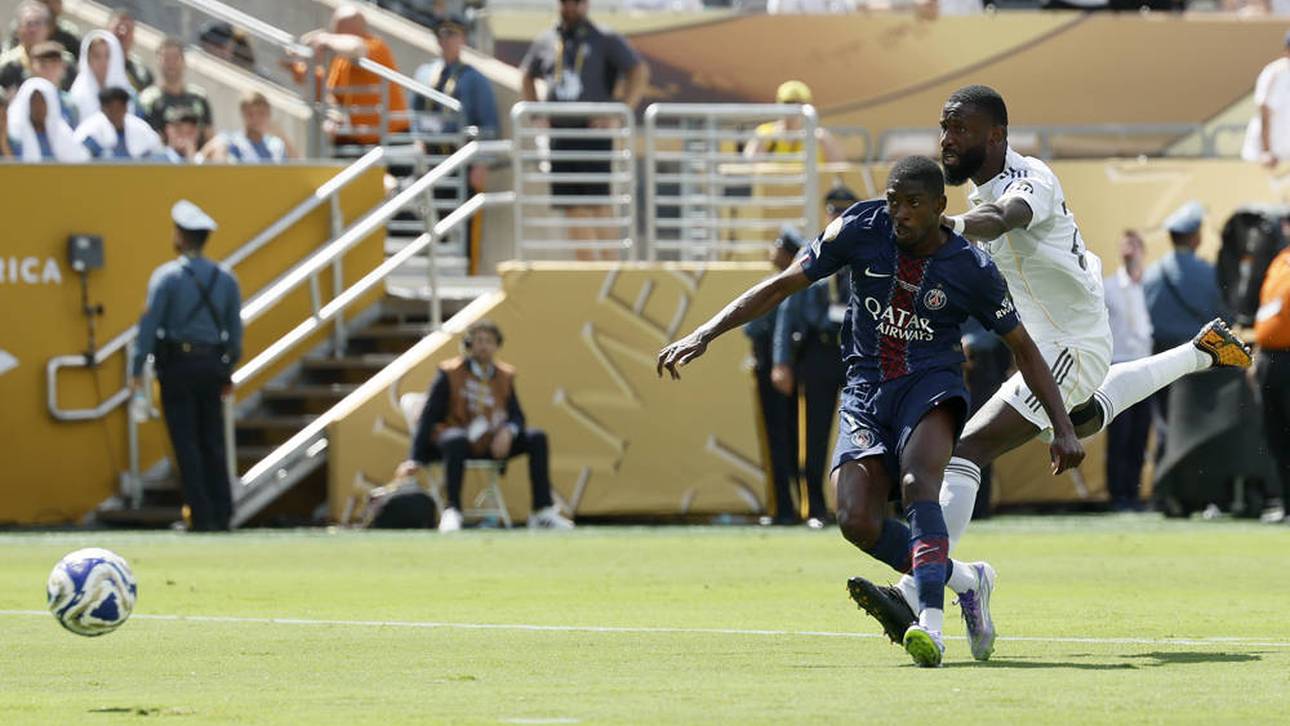 Antonio Rüdiger (r.) ist im Klub-WM-Halbfinale ein grober Fehler unterlaufen