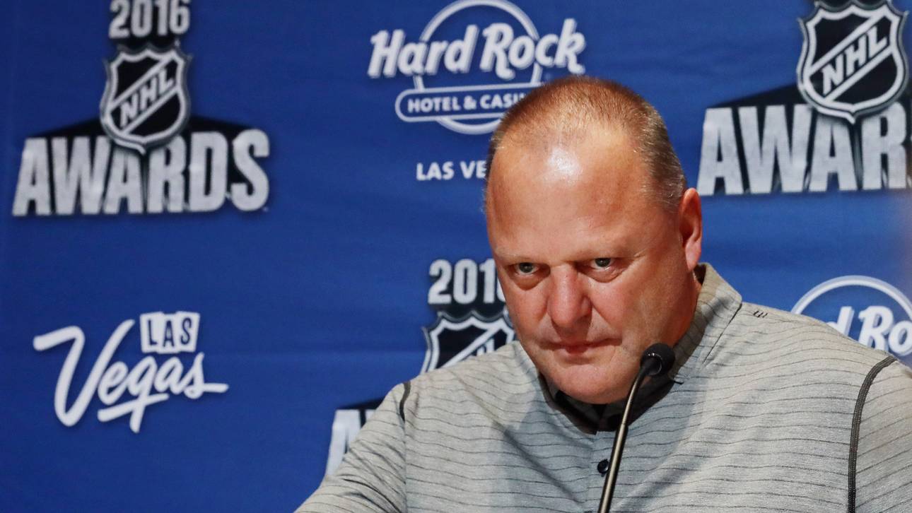 Neuer NHL-Klub präsentiert Trainer