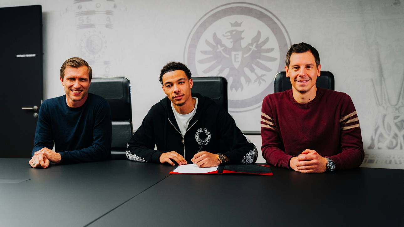 Frankfurt holt Ekitike aus Paris
