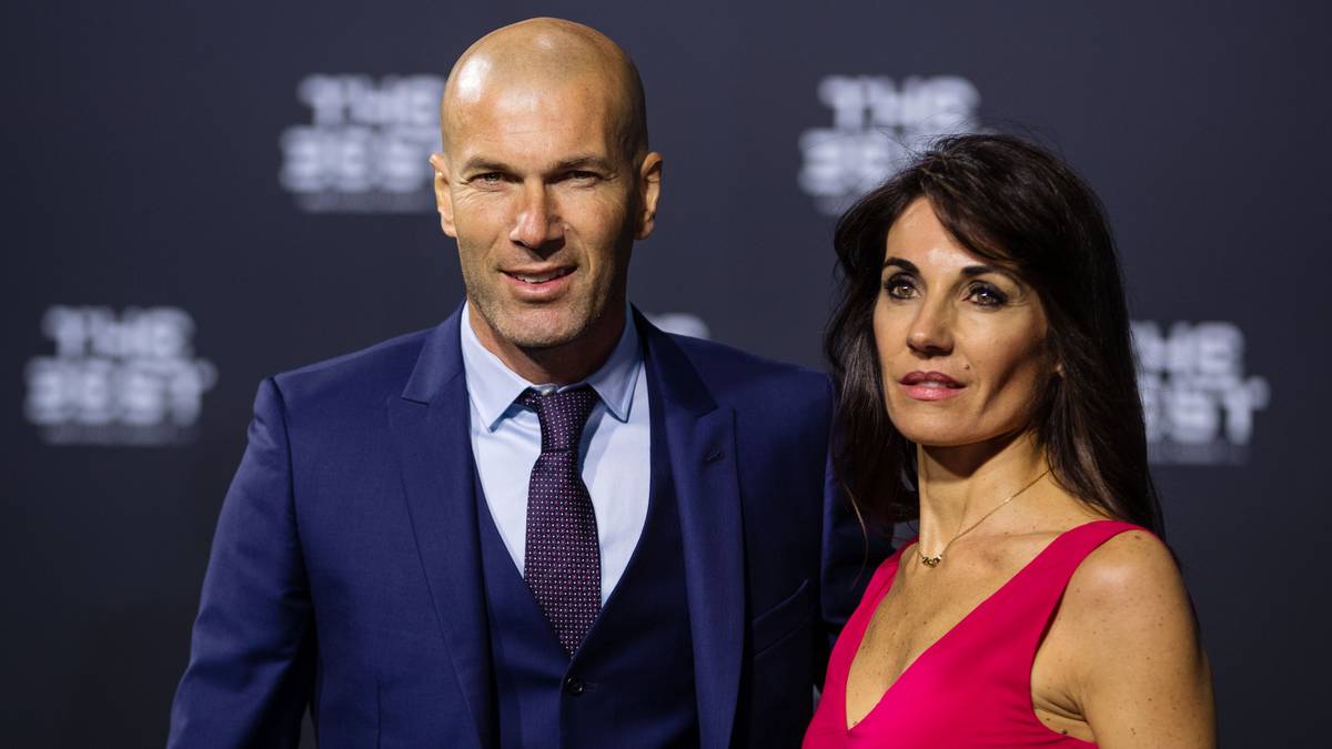 ...ist auch sein französischer Landsmann bester Laune. Nicht nur, weil er die Chance auf die Auszeichnung zum "Welttrainer des Jahres 2016" hatte, sondern auch wegen seiner charmanten Begleitung. Mit seiner Veronique ist der Real-Coach seit über 20 Jahren verheiratet