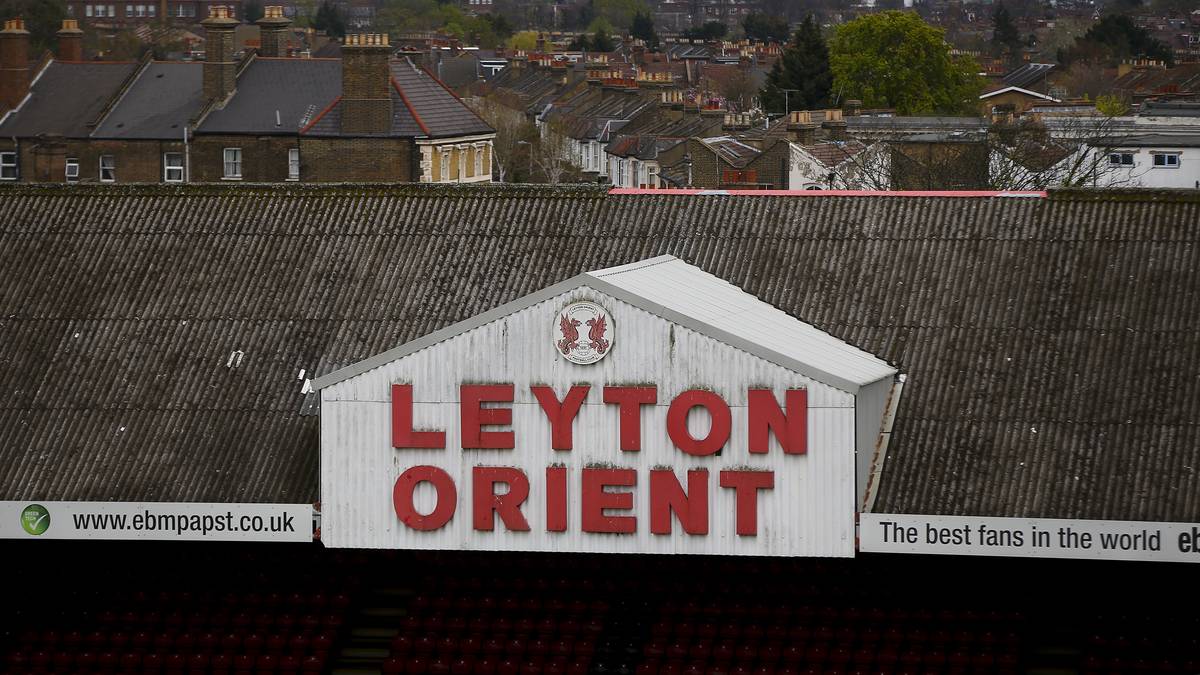 Leyton Orient v Dagenham & Redbridge - Sky Bet League Two Die zwei heraldischen Drachen (Wyvers) im Wappen konnten sich zwar nicht beim Spitznamen durchsetzen, sorgen aber bis heute für einen großen Wiedererkennungswert