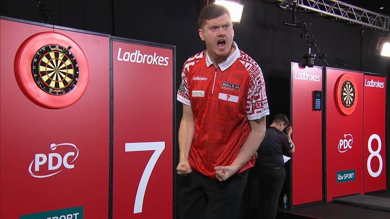 Deutscher Darts-Star schockt MvG