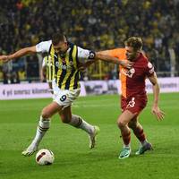 Galatasaray zeigt in dieser Saison beeindruckenden Fußball mit herausragenden Heimergebnissen, während Fenerbahçe auswärts stark auftritt. Ein spannendes Derby im RAMS Park steht bevor.