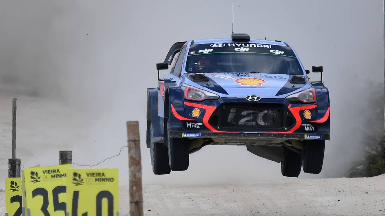 Neuville in Portugal auf Siegkurs