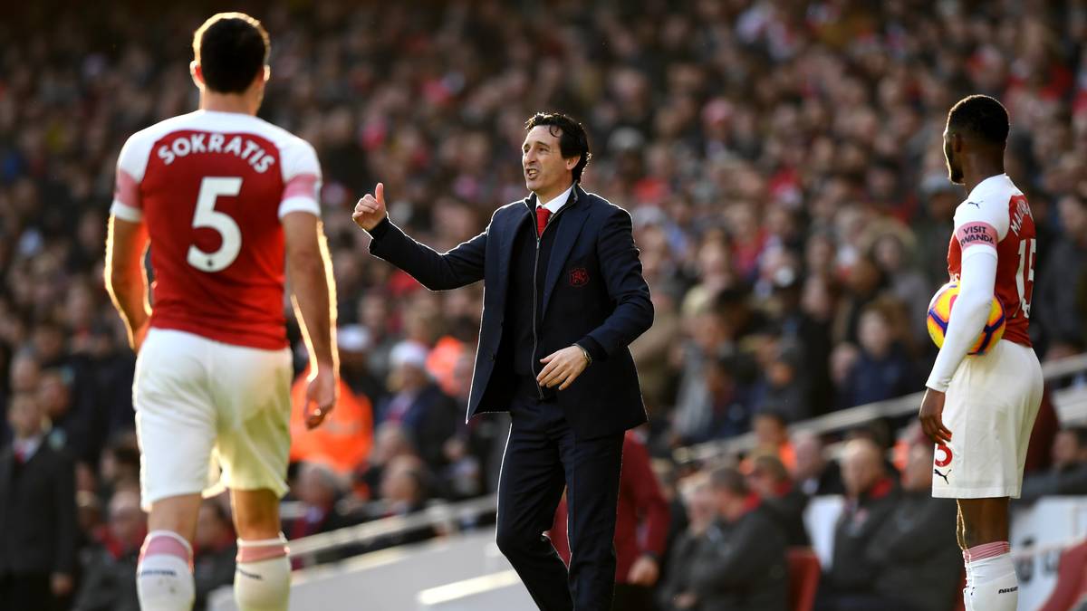 Damit der Fünftplatzierte der Premier League Saison 2018/19 bald wieder ganz oben angreifen kann, müssen hochkarätige Verstärkungen her. Problem: Es mangelt am nötigen Kleingeld