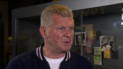 Stefan Effenberg verrät im Fantalk, warum er in seiner aktiven Karriere ein Angebot von Real Madrid abgelehnt hat. Außerdem äußert er sich zu seinem legendären "Freunde der Sonne"-Spruch.