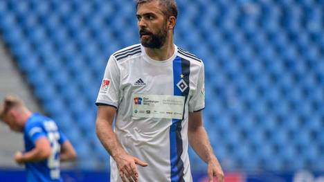 Der Hamburger SV trat im Test gegen Rostock mit einem Not-Trikot an