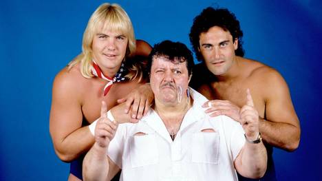 Der US Express bestand aus Barry Windham (l.), Mike Rotunda und Manager Captain Lou Albano