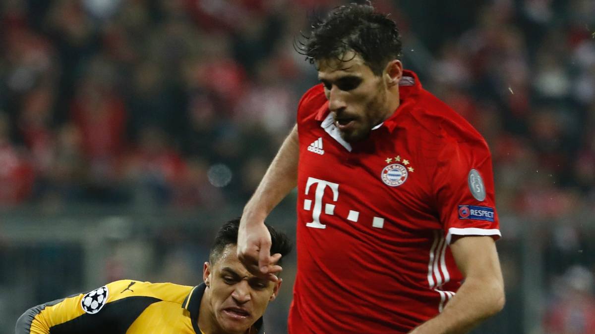 JAVI MARTINEZ: Über weite Strecken sehr sicher, ließ aber kurz vor der Halbzeit Özil entwischen, der aber an Neuer scheiterte. SPORT1-Note: 2,5