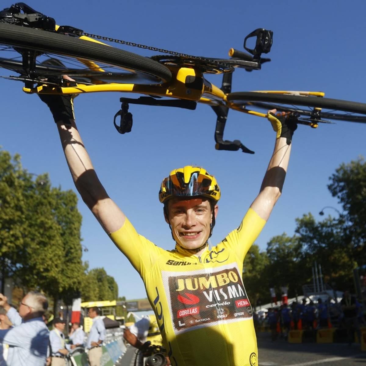 Der dänische Radsport-Star Jonas Vingegaard steigt rund zwei Monate nach seinem Sieg bei der Tour de France wieder ins Renngeschehen ein.