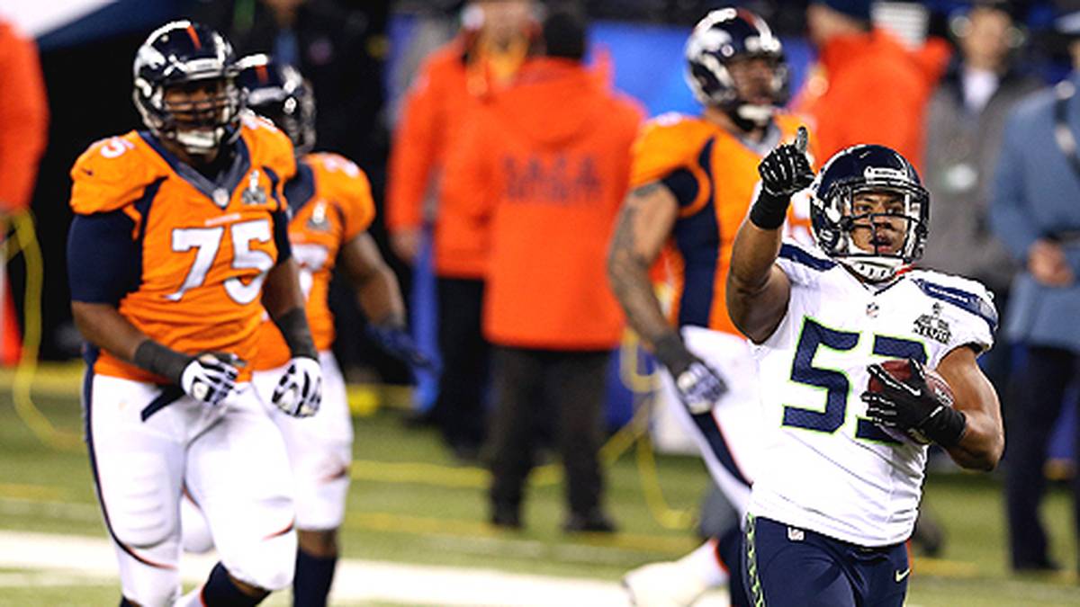 Die beste Verteidigung der NFL lässt Mannings Rekord-Angriff überhaupt nicht ins Spiel kommen. Mit Malcolm Smiths Interception-Return in die Endzone zum 22:0 bringt drei Minuten vor der Pause schon eine Vorentscheidung