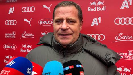 Bara Sapoko Ndiaye ist ein ungewöhnlicher Neuzugang. Denn der 18-Jährige besitzt keine Spielerlaubnis beim deutschen Rekordmeister. Dennoch hat man in München einen Plan mit dem Talent.