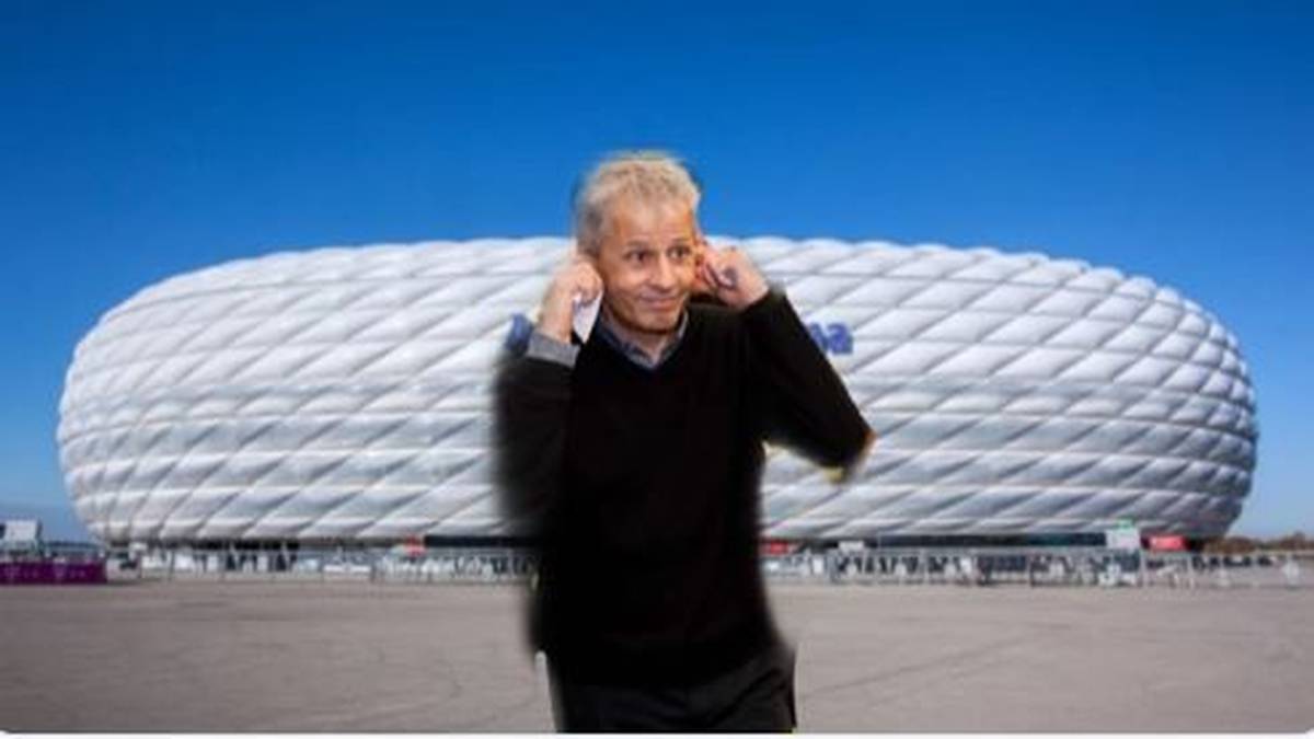 Dabei strahlt diese Fotomontage vor der Allianz Arena doch eigentlich ziemlich viel Ruhe aus 