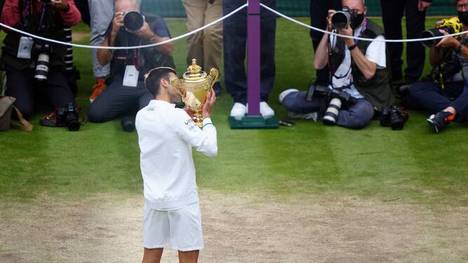 Novak Djokovic gewann in Wimbledon und greift nach dem Grand Slam