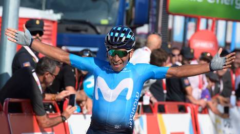 Nairo Quintana bejubelt seinen Sieg bei der zweiten Etappe der Vuelta
