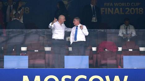 Gianni Infantino und Thomas Bach (r.) kennen sich bereits von der Fußball-WM 2018