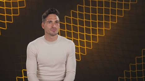 Mats Hummels hat seinen Vertrag bei Borussia Dortmund um ein weiteres Jahr verlängert.