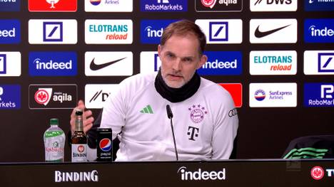 Der FC Bayern muss gegen Eintracht Frankfurt fünf Gegentore hinnehmen und verliert mit 1:5. Trainer Thomas Tuchel ist unzufrieden mit der Vielzahl an individuellen Fehlern. 