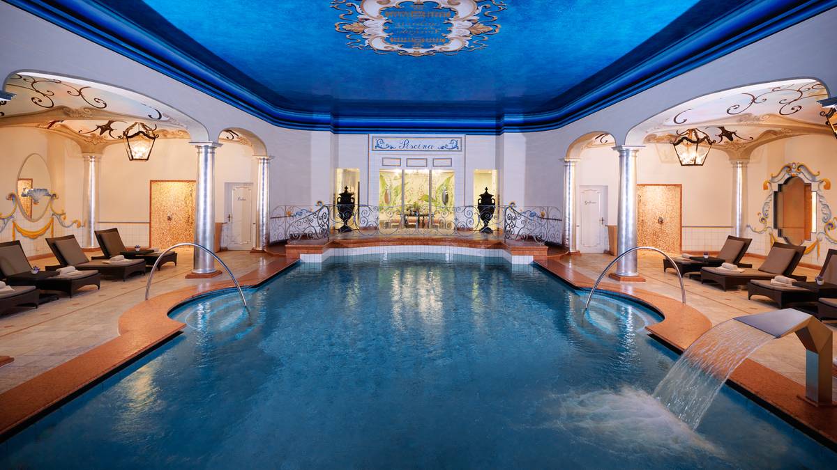 Sollte das Wetter dann doch mal nicht mitspielen - hier wäre Pool Nummer zwei