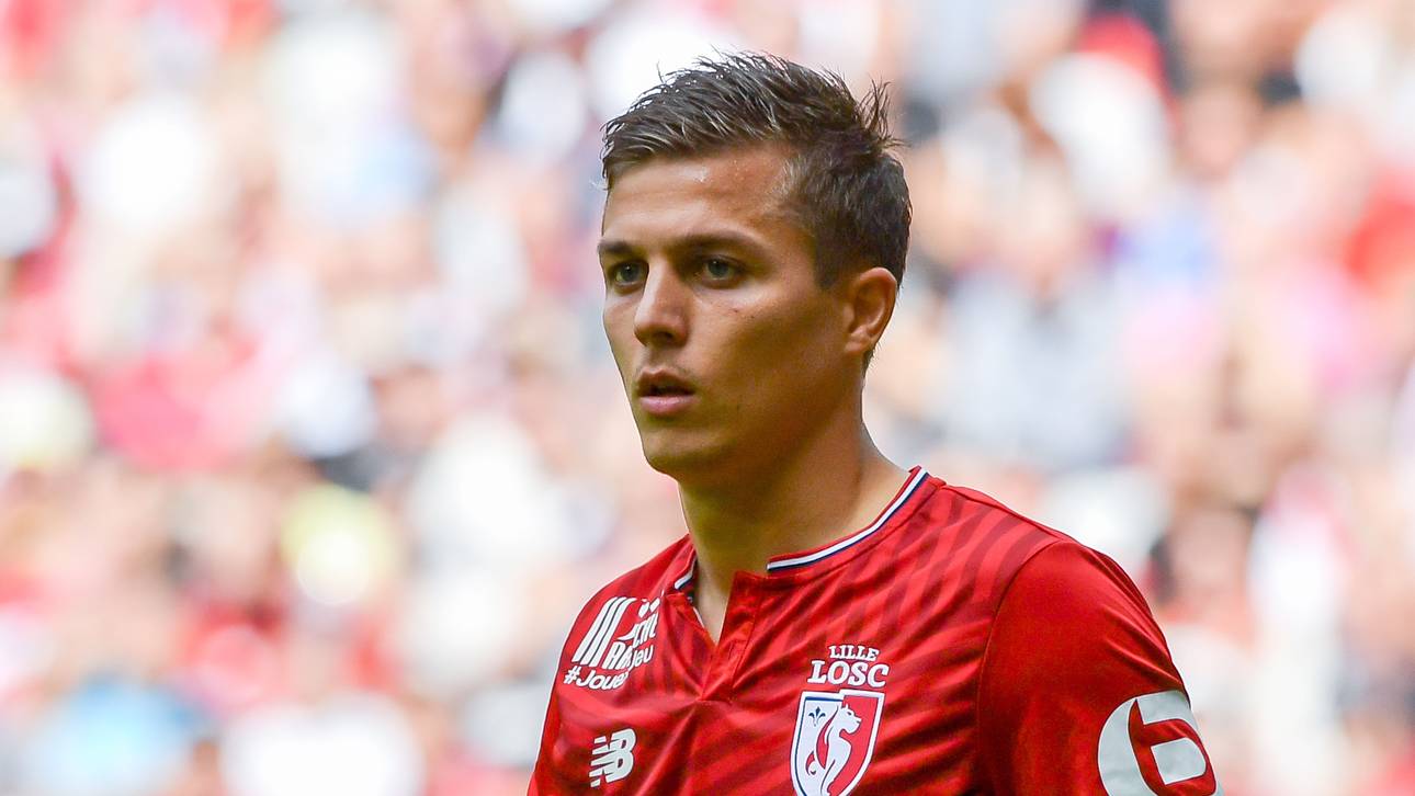 Kurios: Zwei Feldspieler als Torwart