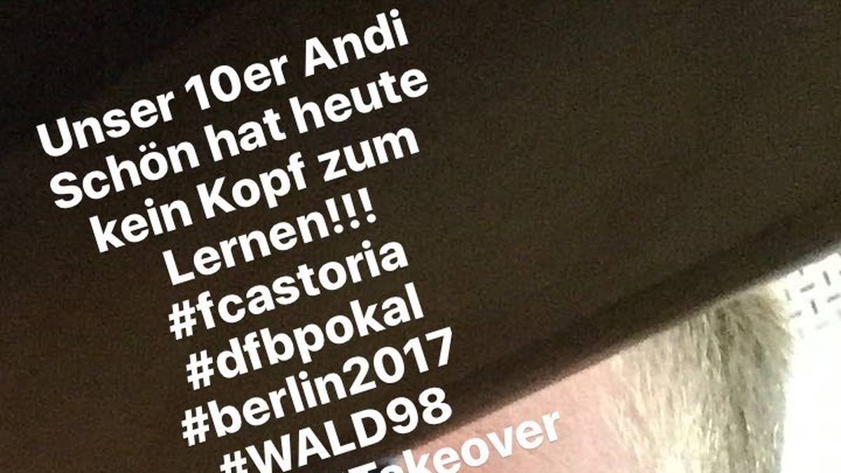 Lernen? Am Matchday? Selbst davon lässt sich Mittelfeldregisseur Andreas Schön nicht aus der Ruhe bringen