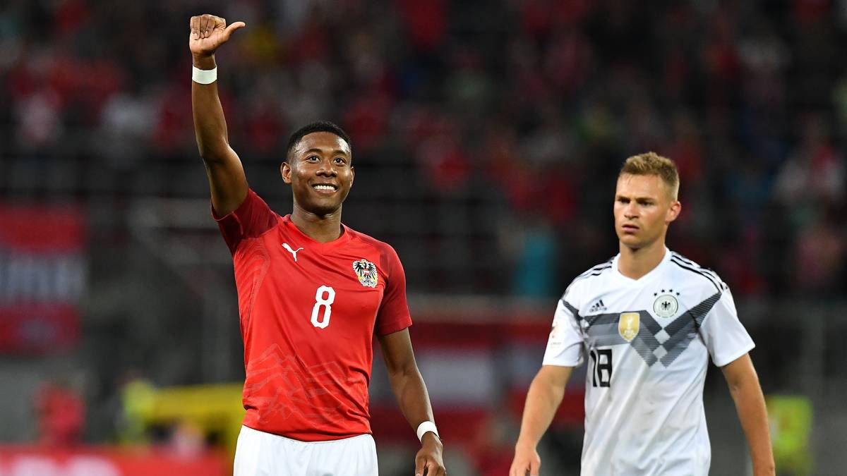 Die 1:0-Führung durch Mesut Özil gab eine lethargische Nationalmannschaft im zweiten Abschnitt noch aus der Hand. Die österreichischen Bundesliga-Legionäre Martin Hinteregger und Alessandro Schöpf sorgten für den ersten Sieg der Alpenrepublik im Nachbarschaftsduell seit 1986