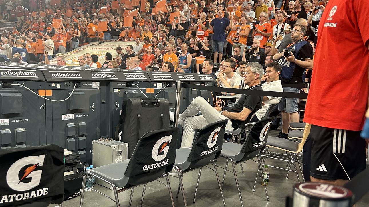 Herbert Hainer verfolgte die Partie in Ulm vor Ort