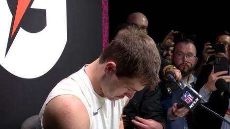 Der Quarterback der New England Patriots, Drake Maye, reagiert emotional nach dem verlorenen Super Bowl und bricht auf der Pressekonferenz plötzlich in Tränen aus. 