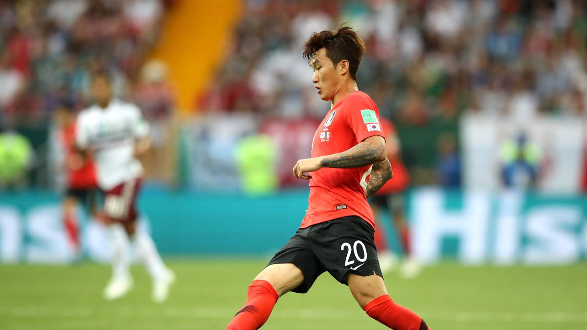 Jang ist kopfballstark aber derzeit nicht gut drauf. Südkoreanische Journalisten sind um seine mentale Stärke besorgt, weil Jang beim 1:2 gegen Mexiko einen Handelfmeter verursachte. Klarer Punkt zum 3:0