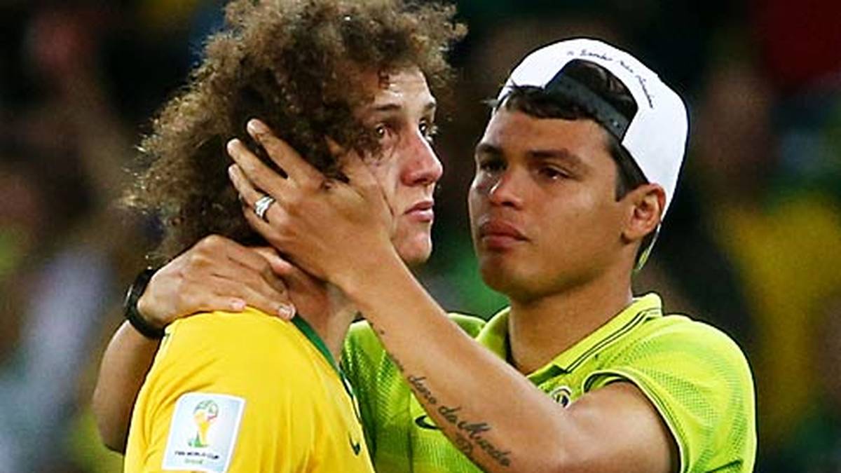 David Luiz (l.) und Thiago Silva erlebten die höchste Halbfinal-Pleite der WM-Geschichte