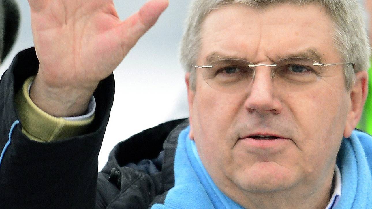 Thomas Bach besucht Super Bowl