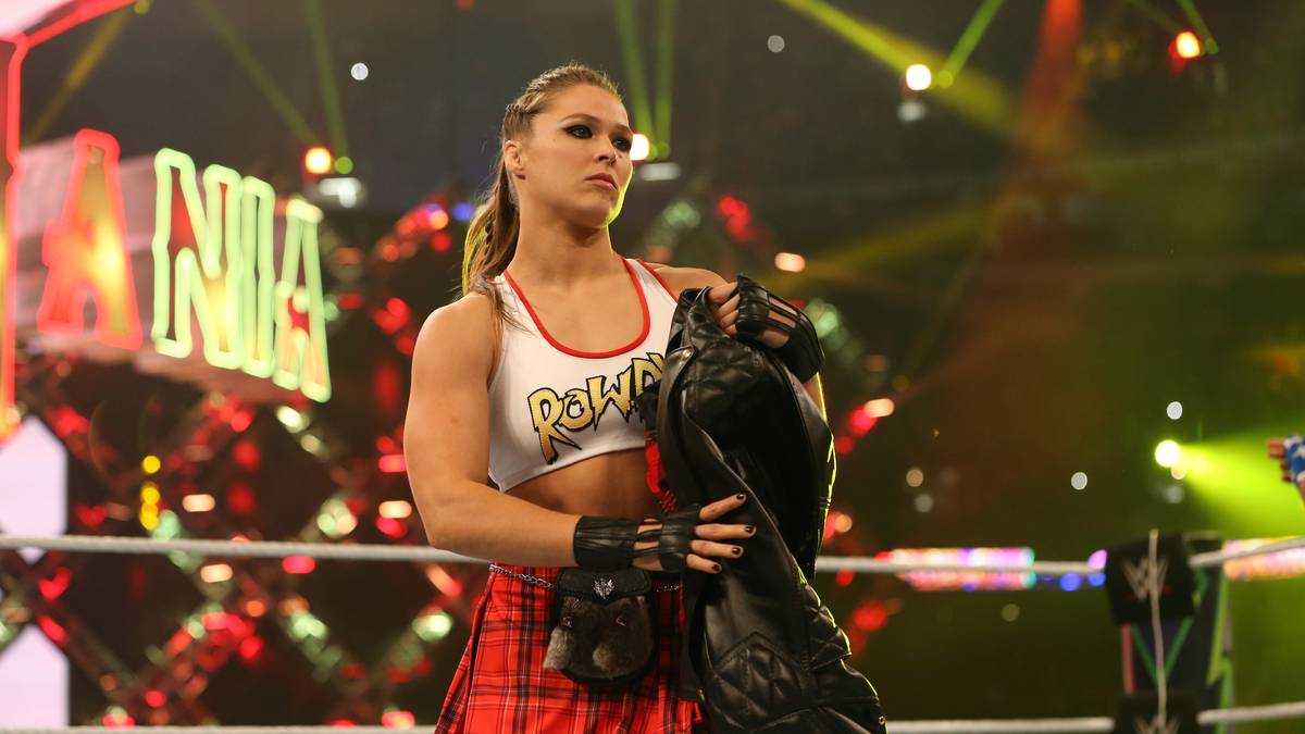 RONDA ROUSEY: Wechselte Anfang 2018 von der UFC zu WWE und stieg dort im Eiltempo zum Aushängeschild auf, nimmt sich seit April 2019 allerdings eine längere private Auszeit, um eine Familie zu gründen