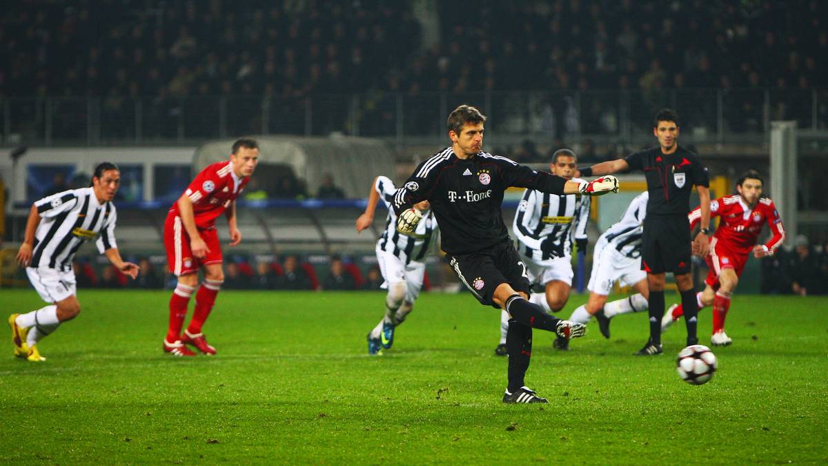 26 Bundesliga-Tore dazu drei Treffer im Europapokal - diese Bilanz ist im deutschen Profifußball für einen Torwart unerreicht. Hans-Jörg Butt ist ein sicherer Elfmeterschütze. Auch in kniffligen Situationen, wie im Champions League-Spiel gegen Turin, behält er die Nerven