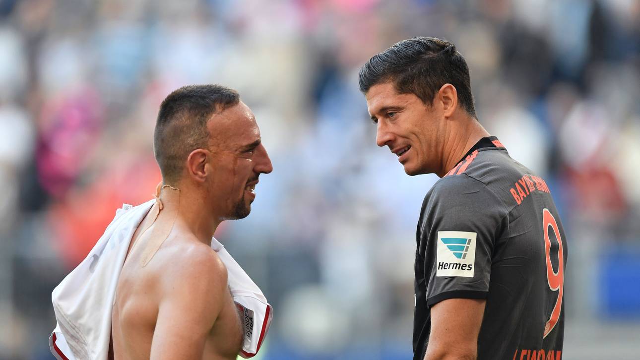 Hoeneß lässt Bayernstars zappeln