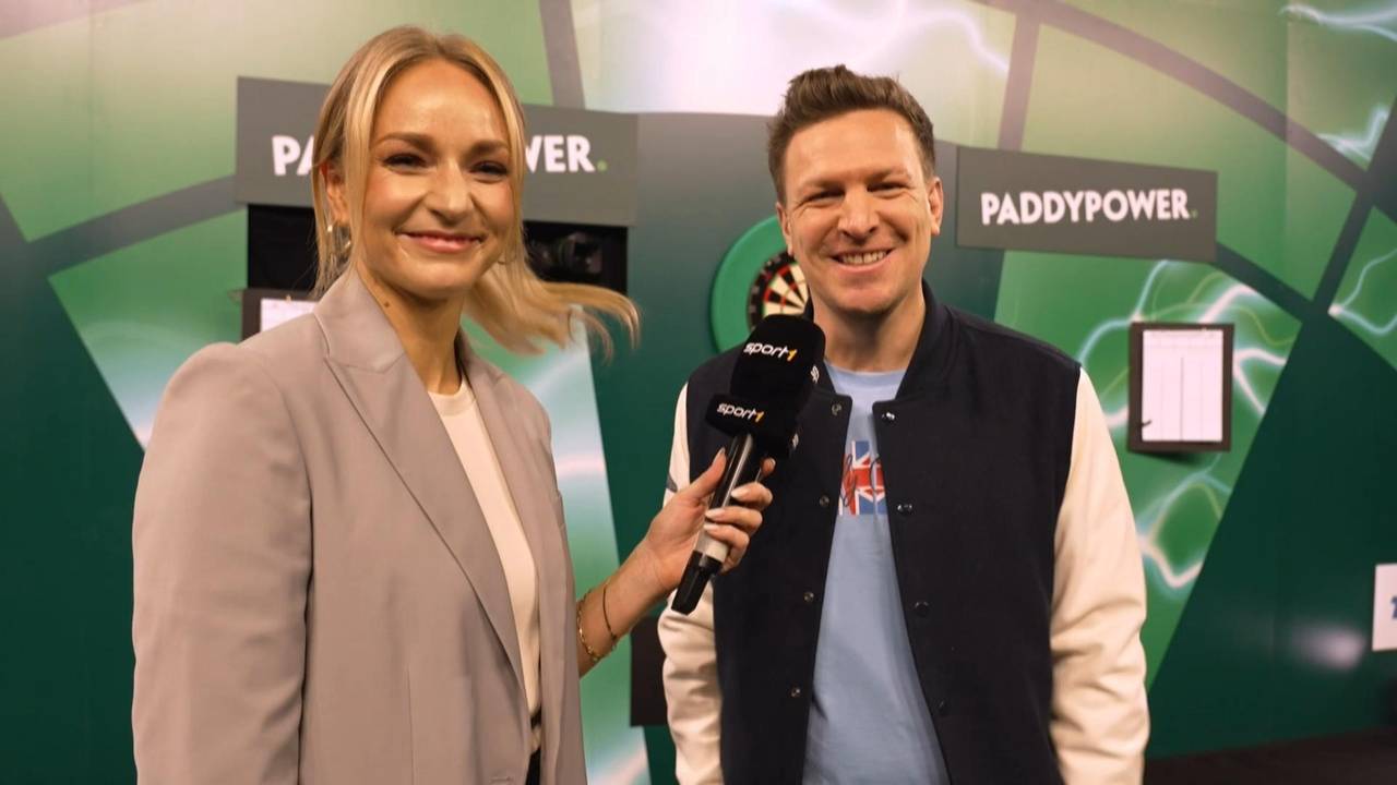 Darts-WM 2024: Kuriose Story von SPORT1-Moderator Basti Schwele