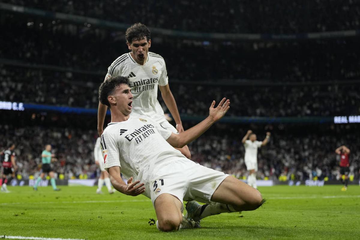 Wildes Finish! Der "heilige Jacobo" vertagt Barca-Titel