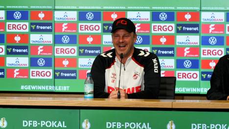 Der 1. FC Köln fordert in der 2. Runde des DFB-Pokals den FC Bayern München. Vorab gerät FC-Trainer Lukas Kwasniok angesprochen auf Vincent Kompany ins Schwärmen.