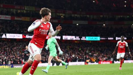 Arsenal feierte einen späten 2:0-Sieg gegen Everton. Dabei glänzte der erst 16-jährige Max Dowman mit einem Tor und einer Vorlage. Trainer Mikel Arteta schwärmt in den höchsten Tönen vom Rekord-Youngster.