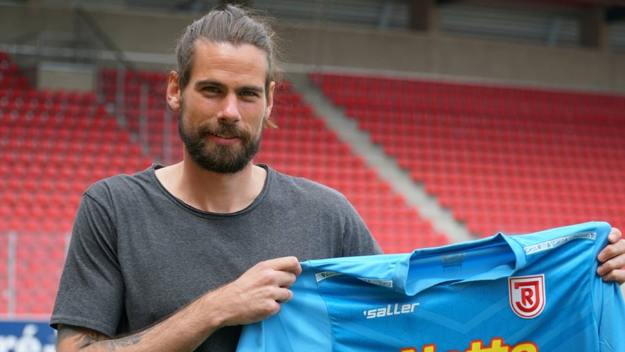 Regensburg verpflichtet Torhüter