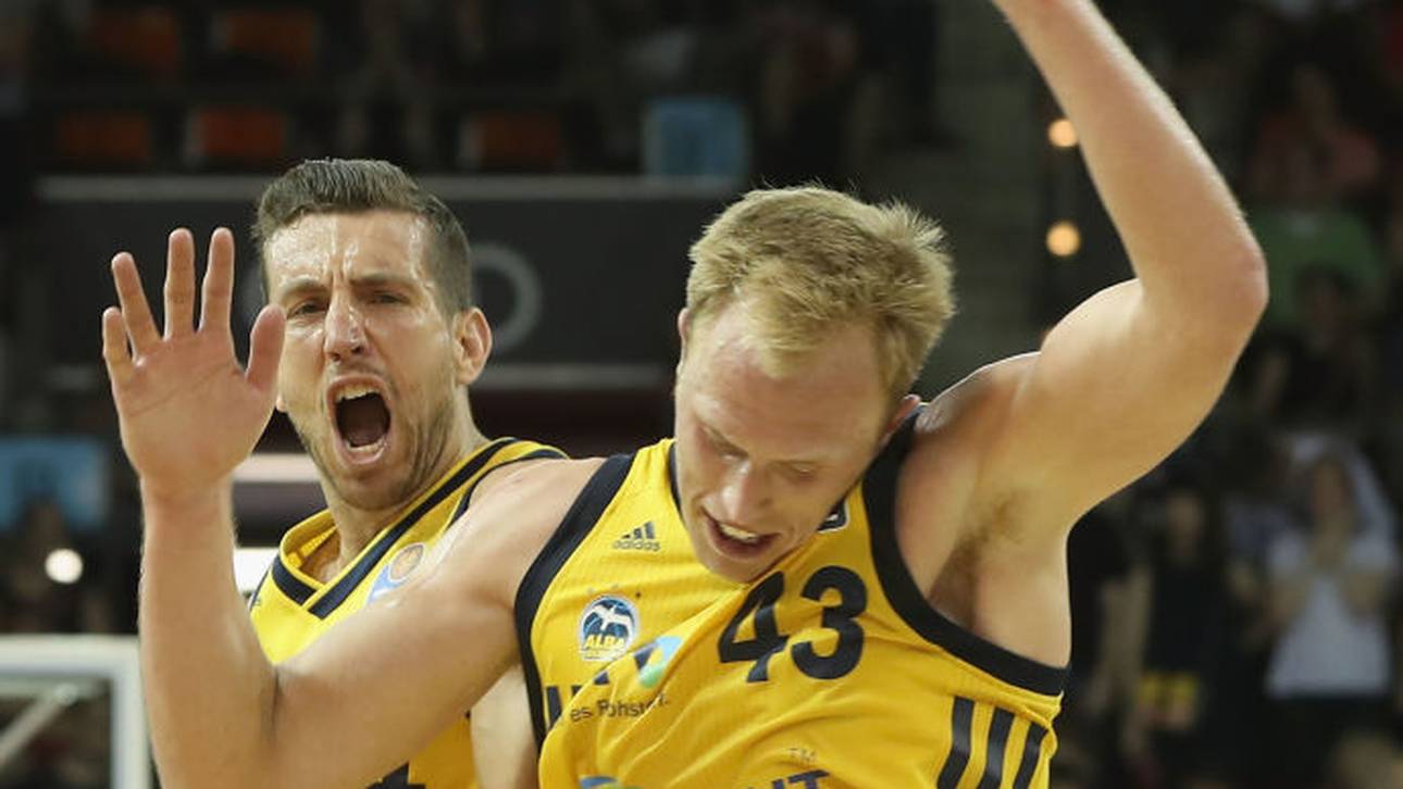 ALBA ringt St. Petersburg nieder