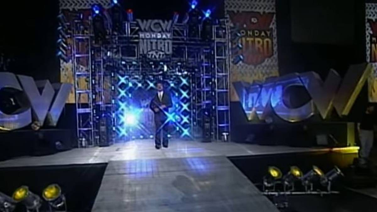 Rick Rude tauchte 1997 bei WWE RAW und WCW Nitro auf - in derselben Nacht