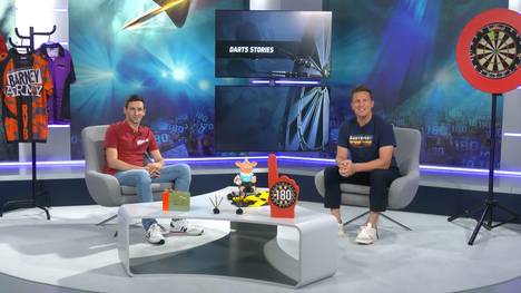 Basti Schwele und Robert Marijanovic präsentieren die Darts Stories von Phil Taylor.