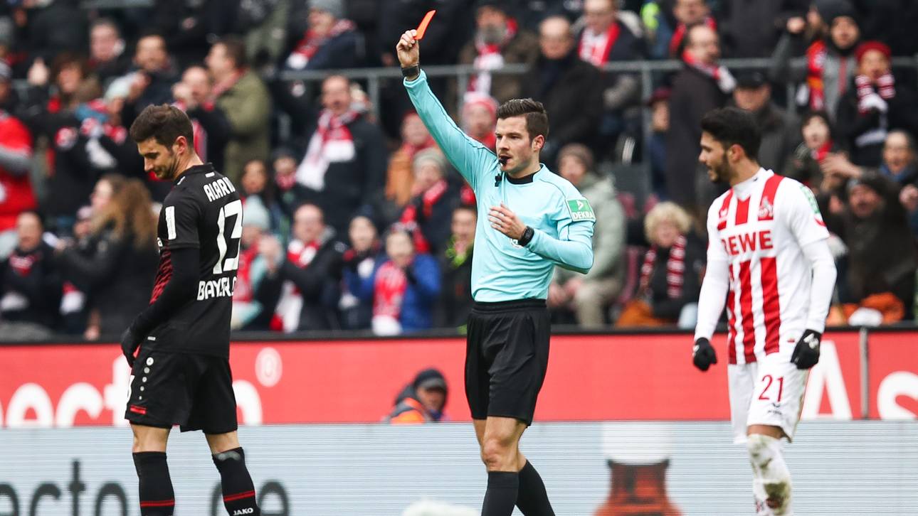 Alario für Ellenbogenschlag gesperrt