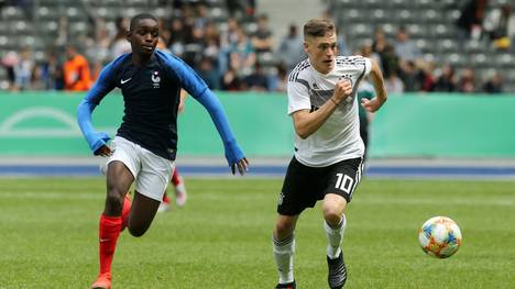 Der 17-jährige Florian Wirtz könnte zum jüngsten U21-Nationalspieler der DFB-Geschichte werden