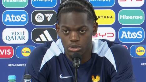 Vor dem Halbfinal-Duell mit der deutschen U21 schwärmt Frankreichs Castello Lukeba von der Offensive des Gegners.