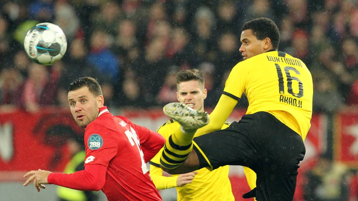 FSV MAINZ 05 - ÁDÁM SZALAI: Der 32-Jährige sollte mit seiner Erfahrung für Gefahr in der Offensive sorgen. Doch zwei Torbeteiligungen in 14 Partien sind zu wenig - wenngleich Mainz keine Ablöse für den Ungarn zahlen musste