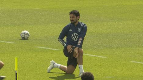 Manchester City - Star Ilkay Gündogan erklärt die Ziele für die WM und glaubt an eine Rückkehr der DFB-Auswahl an die Weltspitze unter Trainer Hansi Flick. 