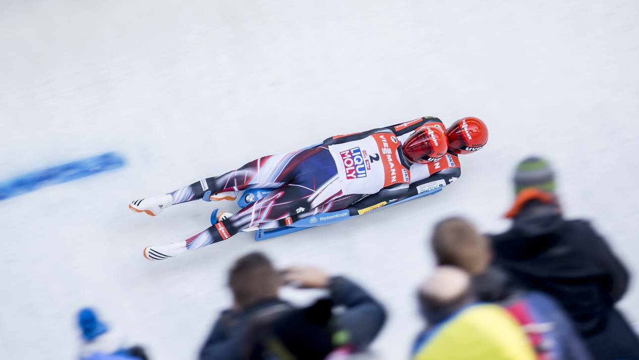 Deutsche Rodler im Siegesrausch